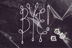 Never Mind Me Font, preview 9