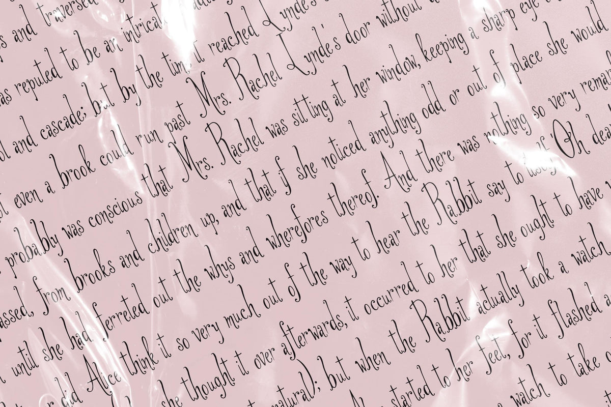 Lace Me Up My Love Font, preview 5