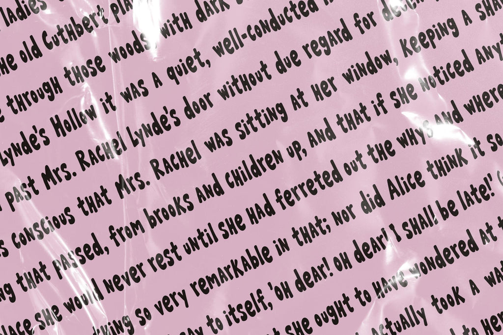 Quick Vixens and Jazzy Moths Font, preview 5